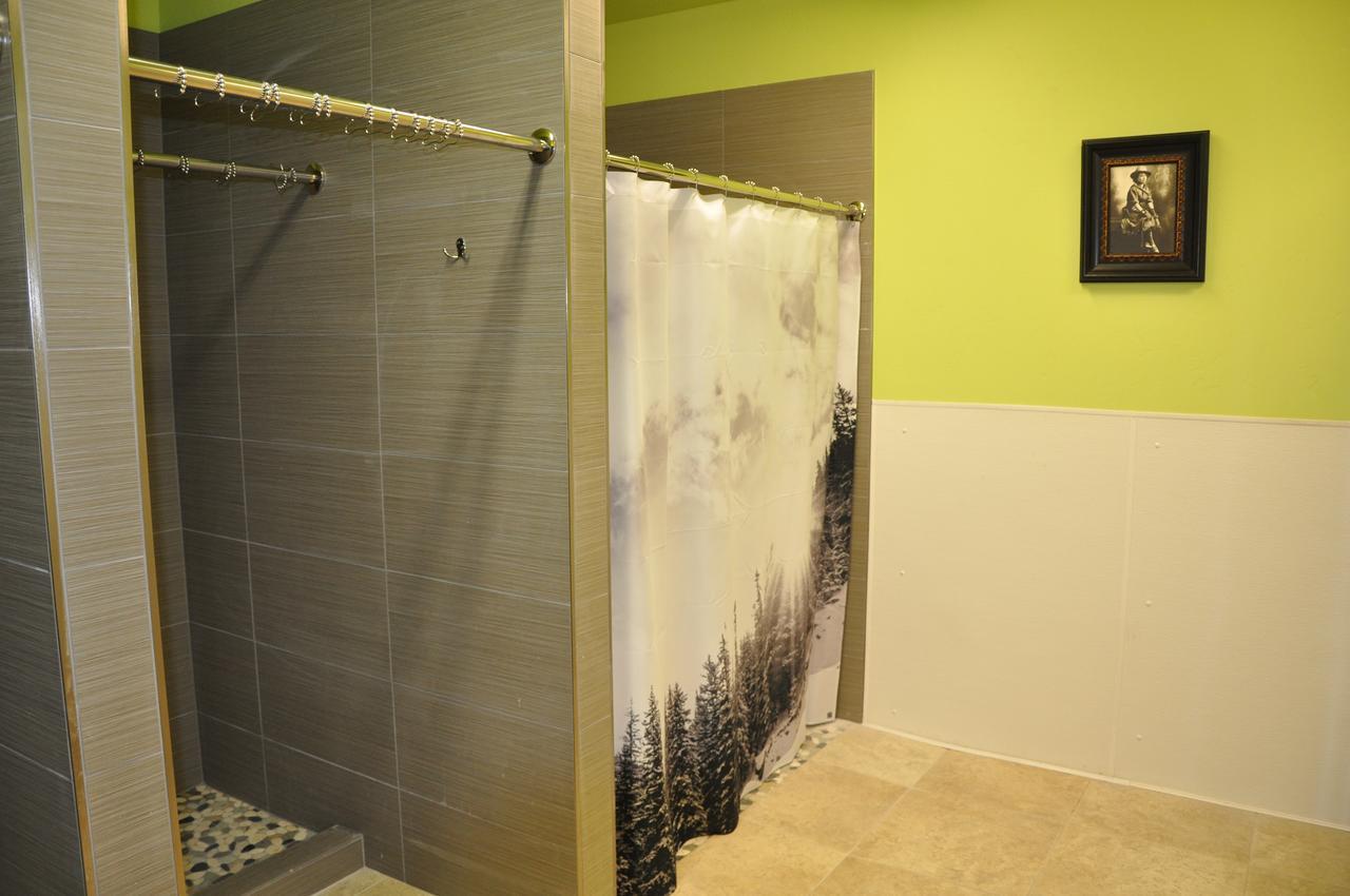 Хостел The Bunkhouse Minturn Екстер'єр фото