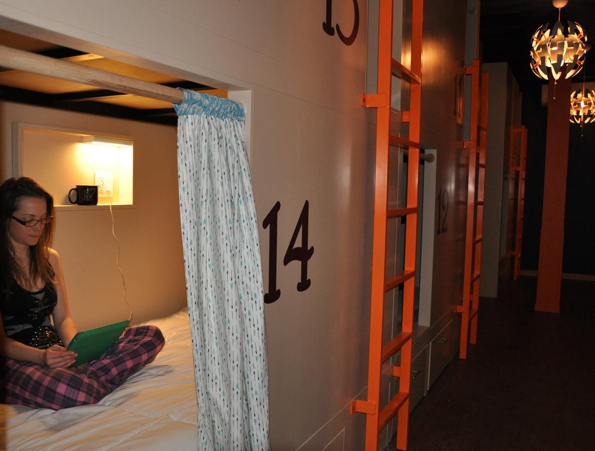 Хостел The Bunkhouse Minturn Екстер'єр фото