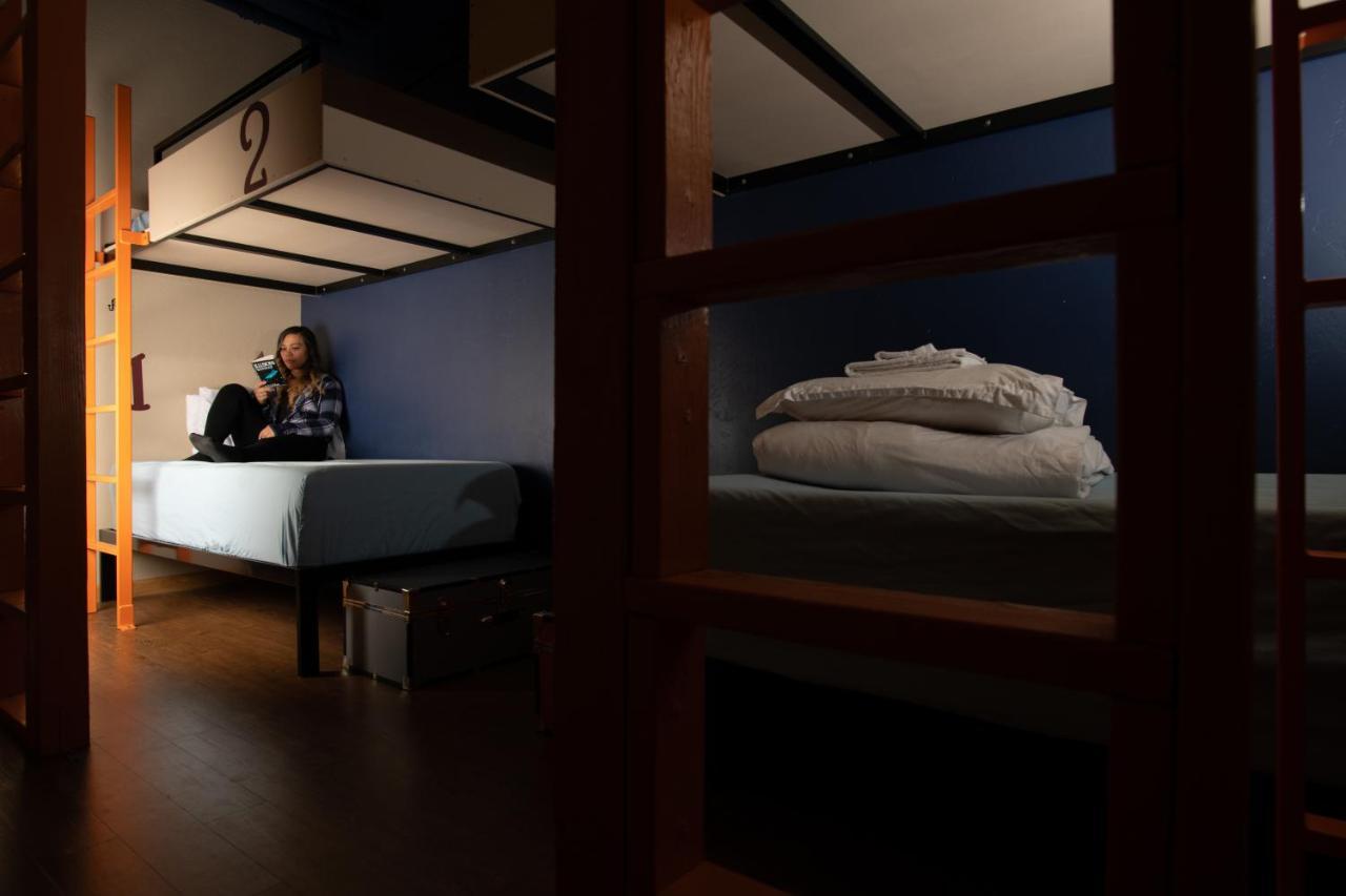 Хостел The Bunkhouse Minturn Екстер'єр фото