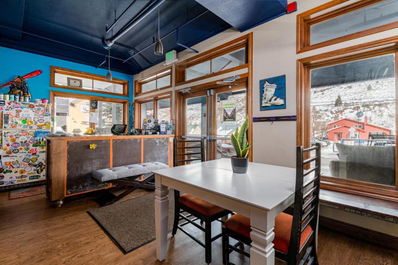 Хостел The Bunkhouse Minturn Екстер'єр фото